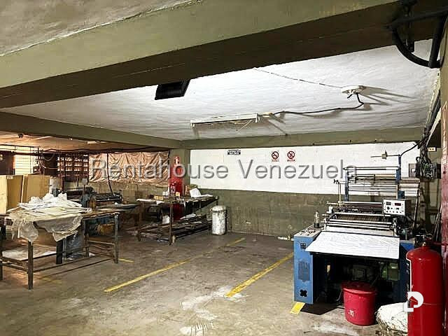 Local comercial en Guaicay, Caracas – 8