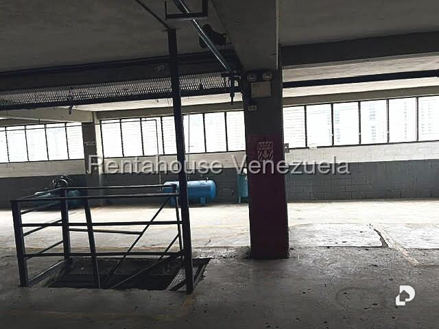 Local comercial en Guaicay, Caracas – 6
