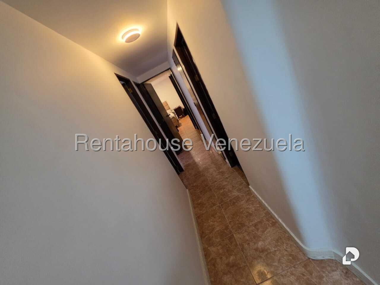 Apartamento en La Bonita, Caracas – 10