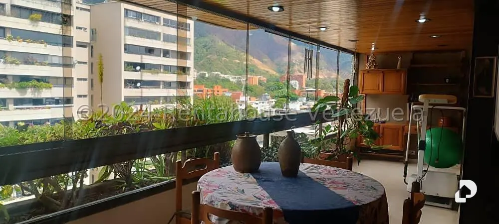 Apartamento en Santa Eduvigis, Caracas – 15