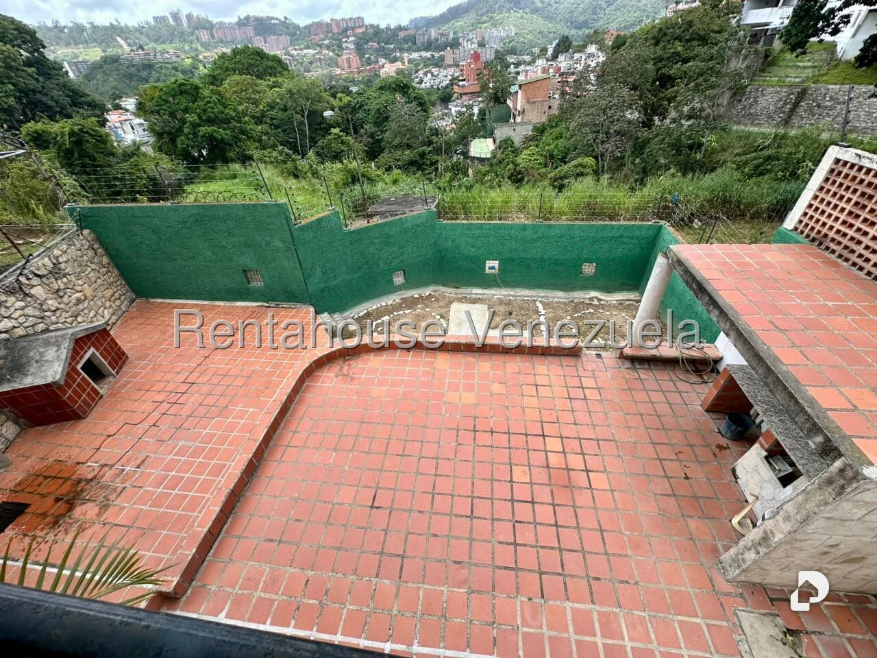 Casa en Lomas De La Trinidad, Caracas – 9