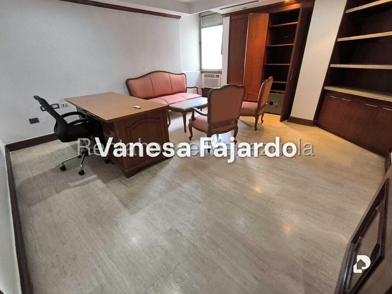 Oficina en El Rosal, Caracas – 14