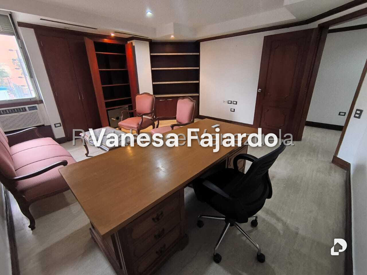 Oficina en El Rosal, Caracas – 16