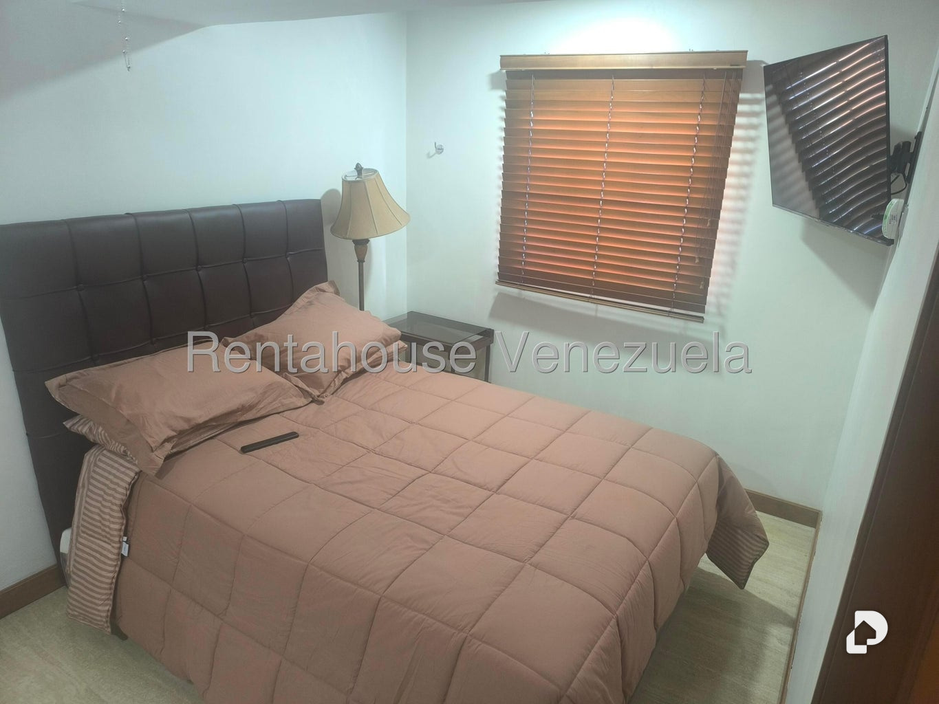 Apartamento en Campo Alegre, Caracas – 15