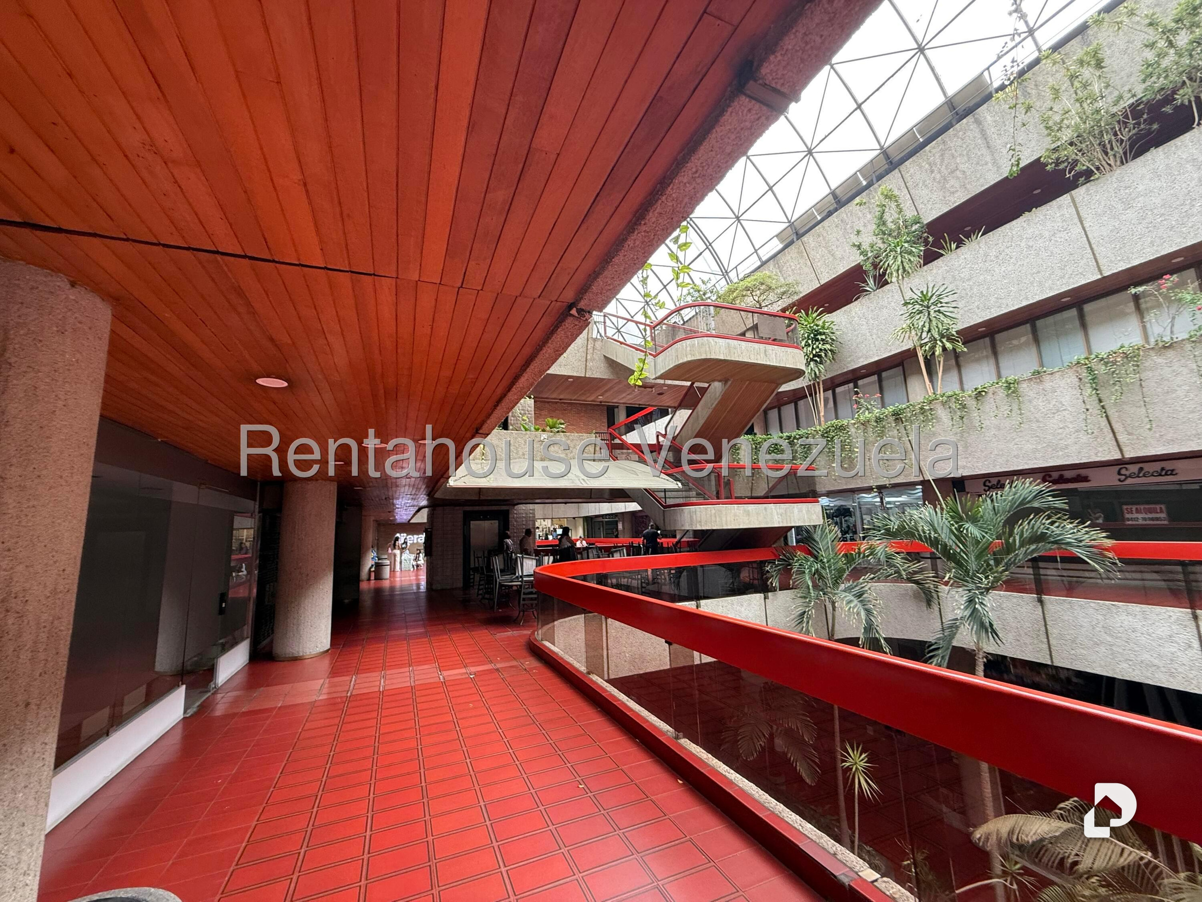 Local comercial en Las Mercedes, Caracas