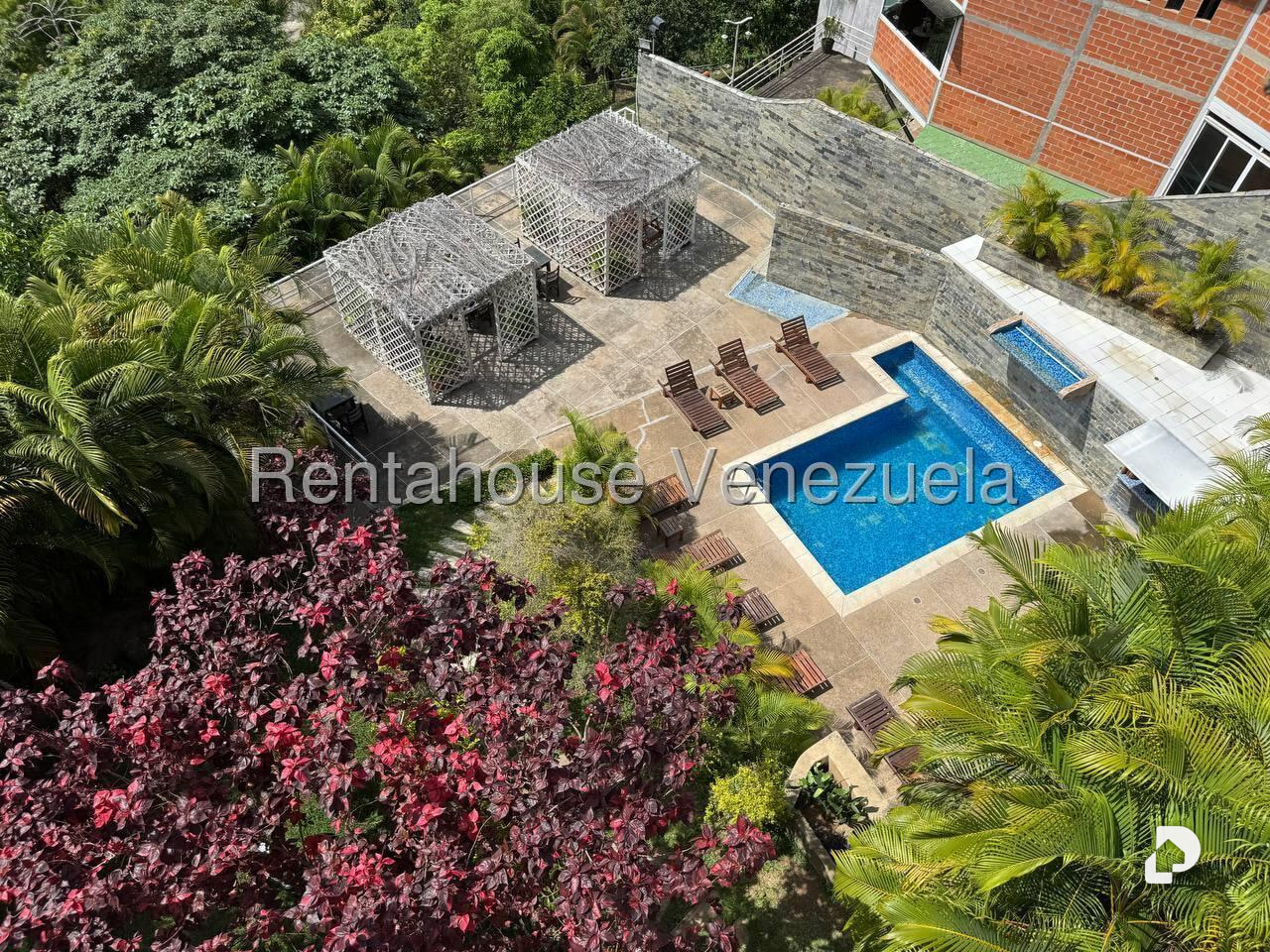 Edificio en Caicaguana, Caracas – 1