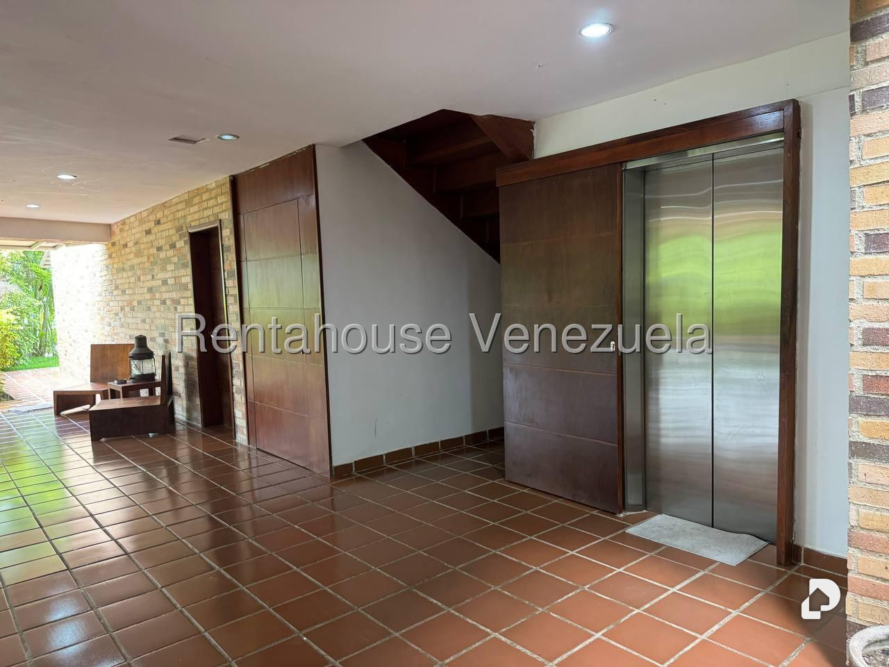 Edificio en Caicaguana, Caracas – 26