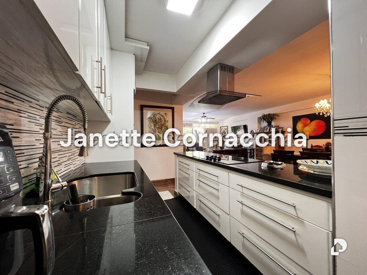 Apartamento en Chacao, Caracas – 11