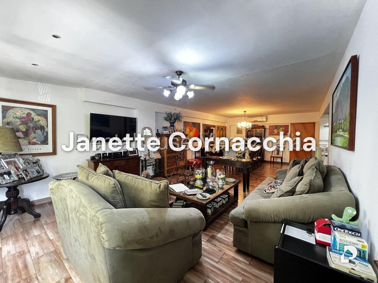 Apartamento en Chacao, Caracas – 17