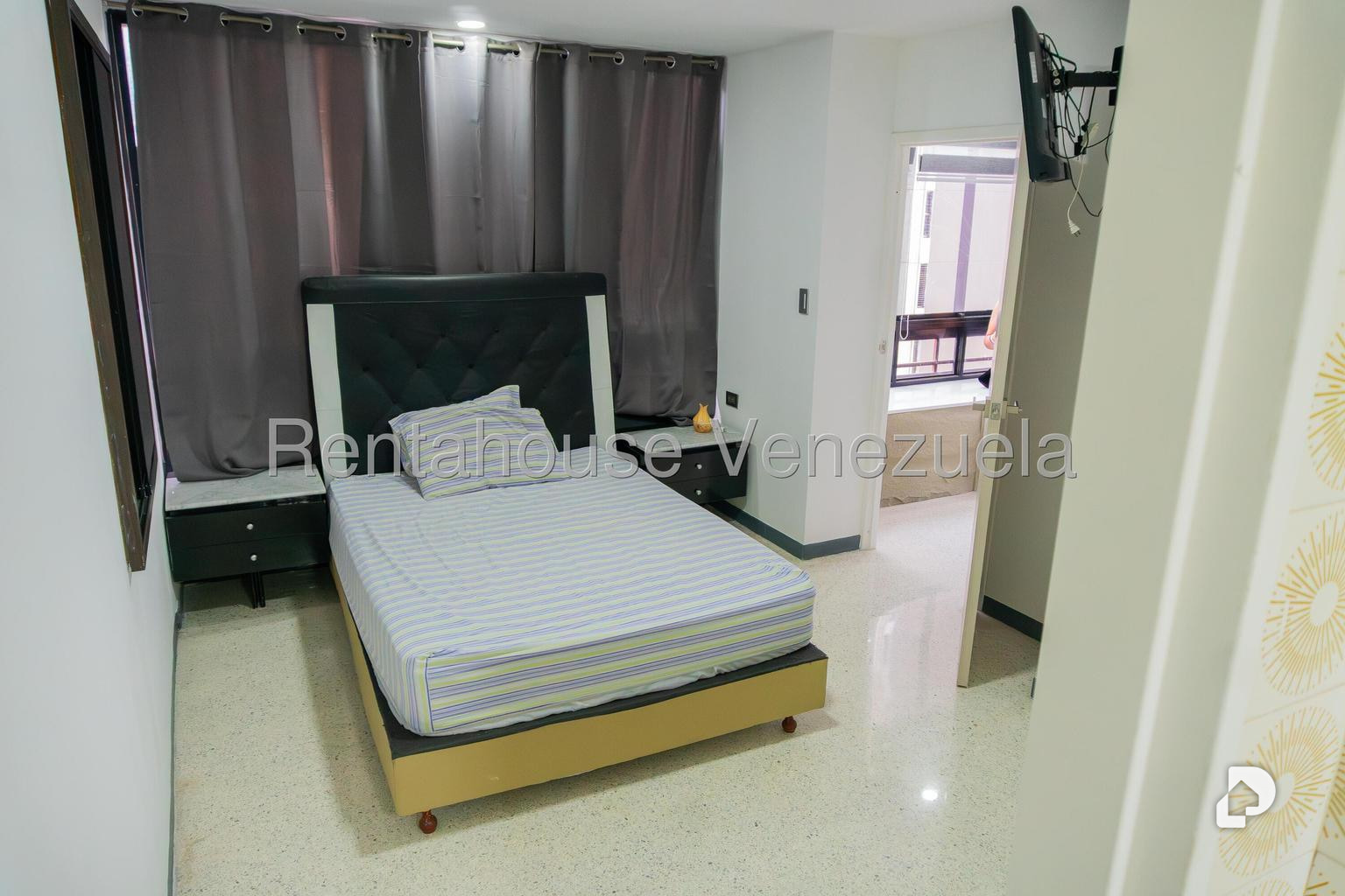 Apartamento en El Paraíso, Caracas – 16
