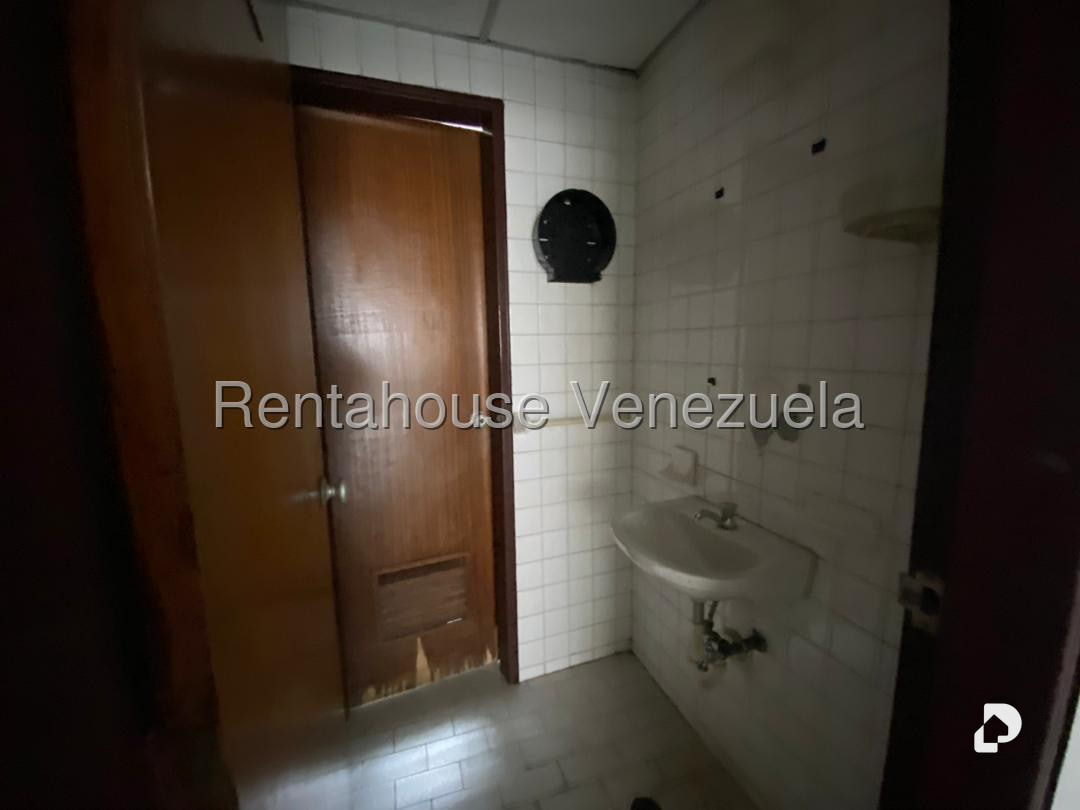 Edificio en Parroquia Catedral, Caracas – 14