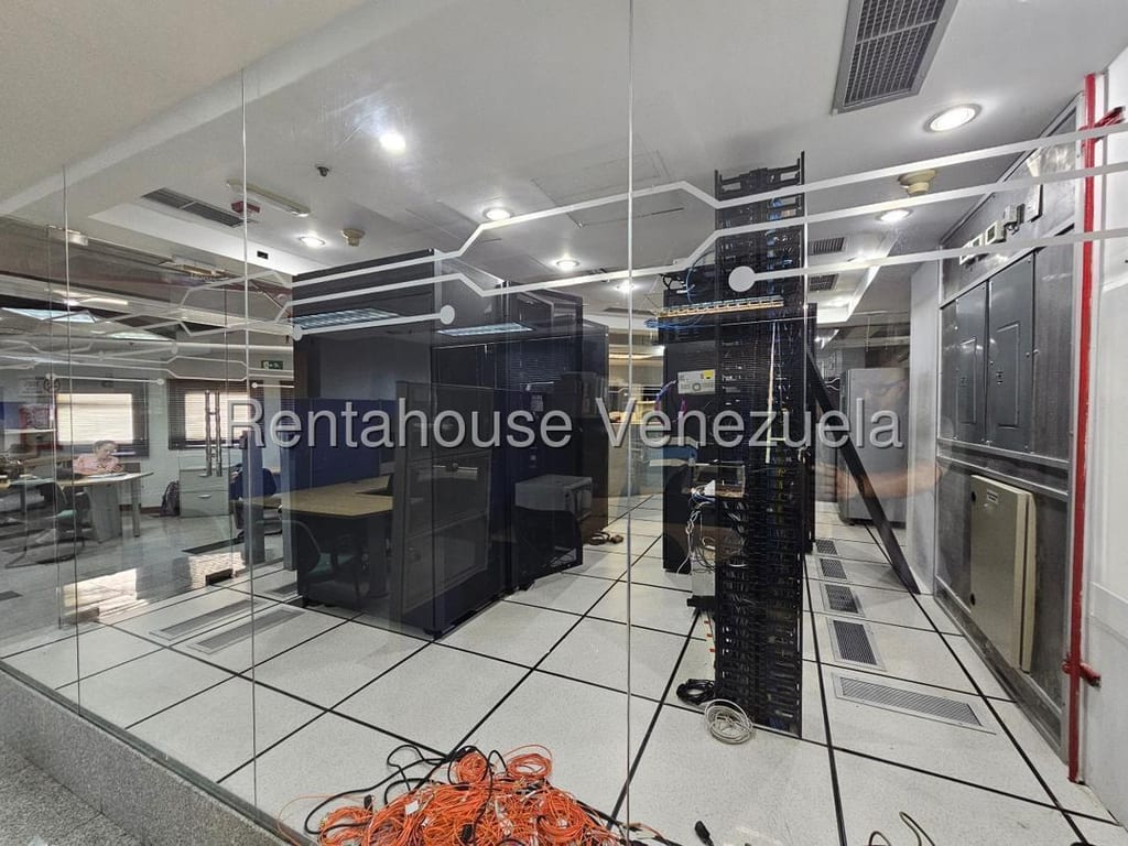 Edificio en Las Mercedes, Caracas