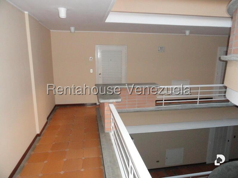 Apartamento en Urbanización Miranda, Caracas – 18