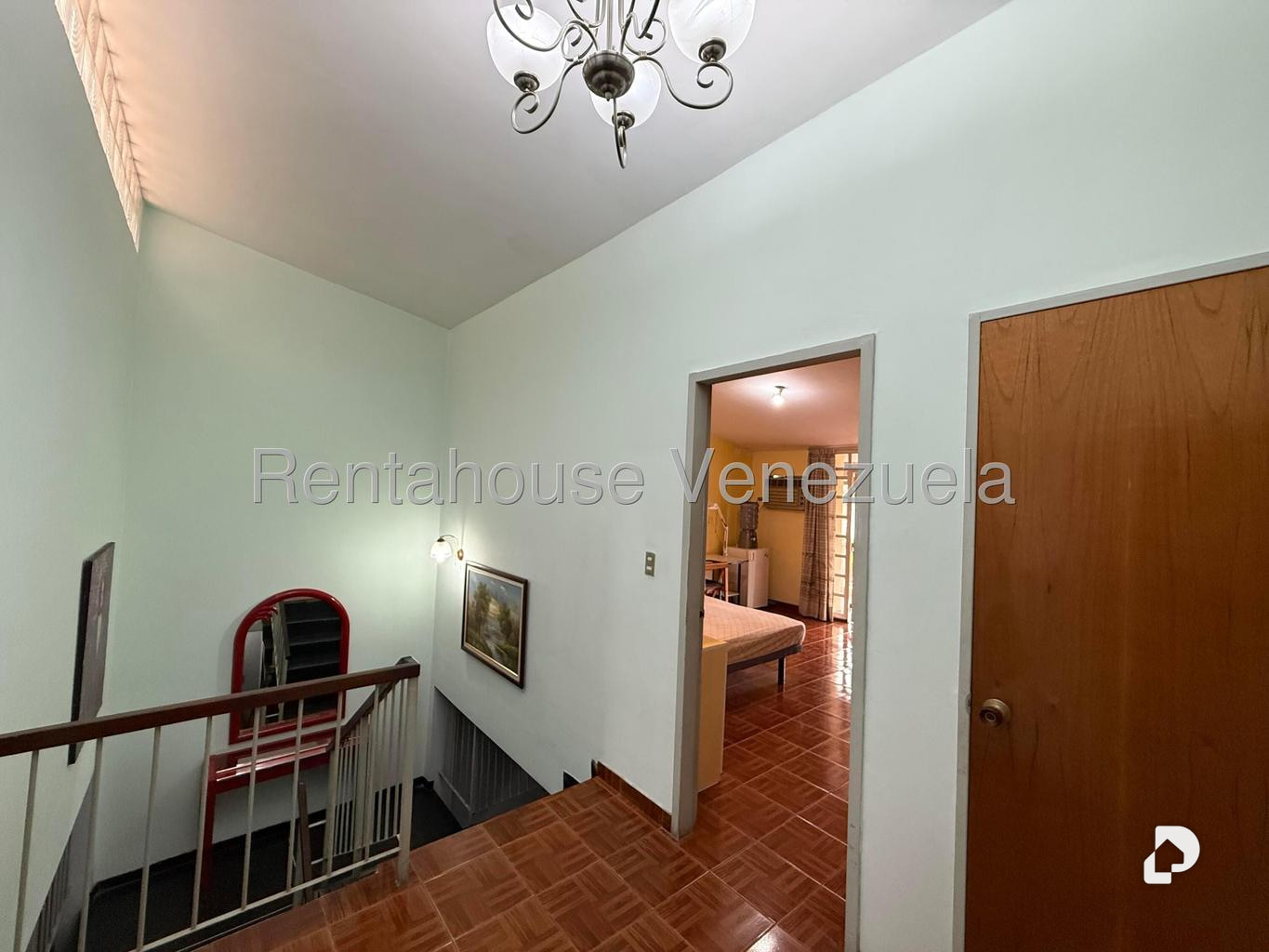 Casa en La Trinidad, Caracas – 14
