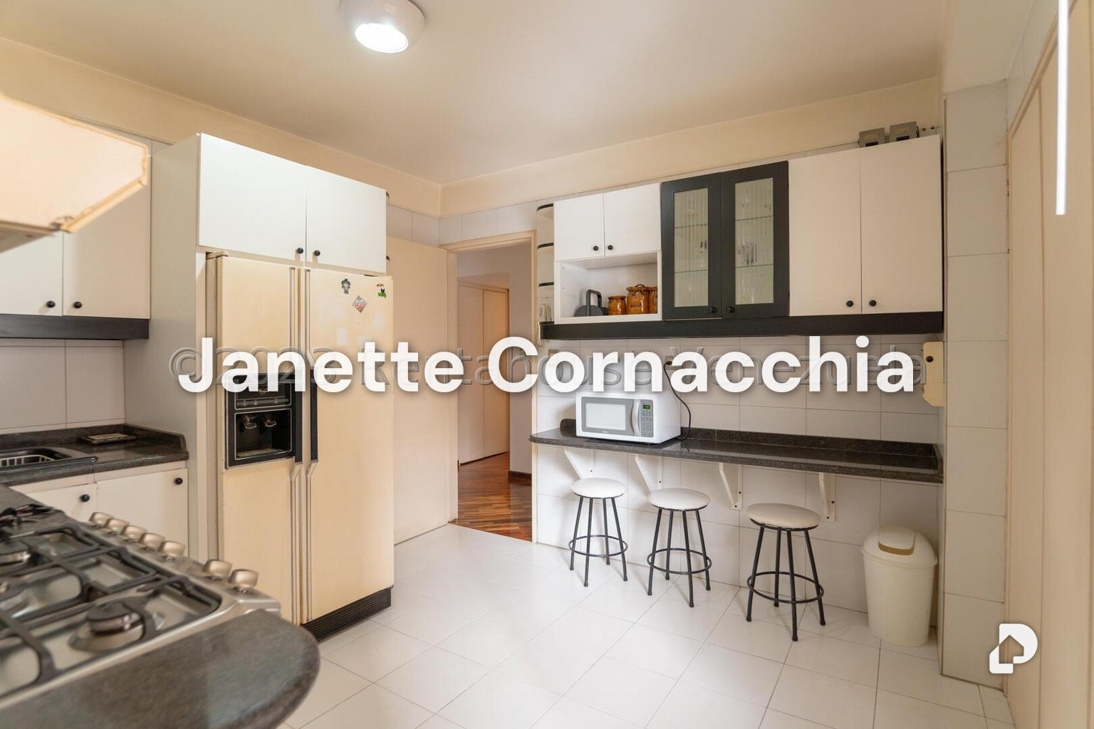 Apartamento en Los Palos Grandes, Caracas – 17