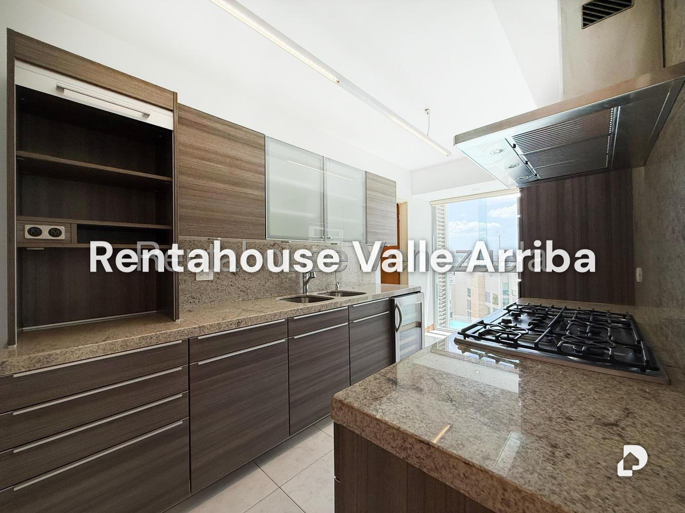 Apartamento en Lomas de Las Mercedes, Caracas – 14