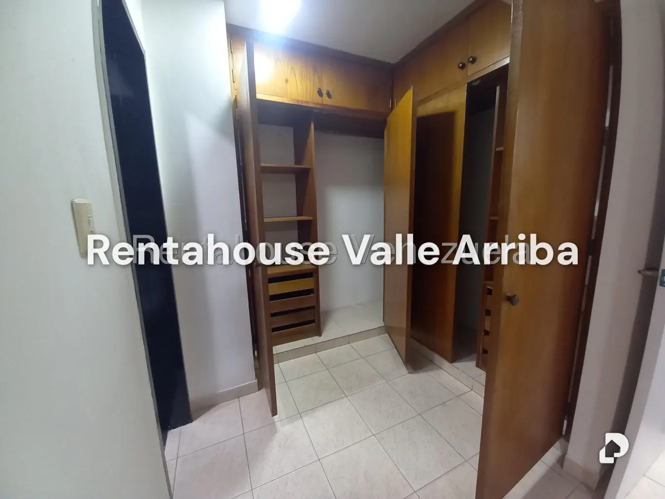 Apartamento en Colinas de La California, Caracas – 26