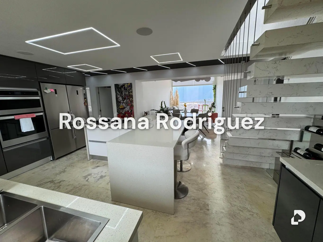 Penthouse in Loma Linda, Caracas – 14