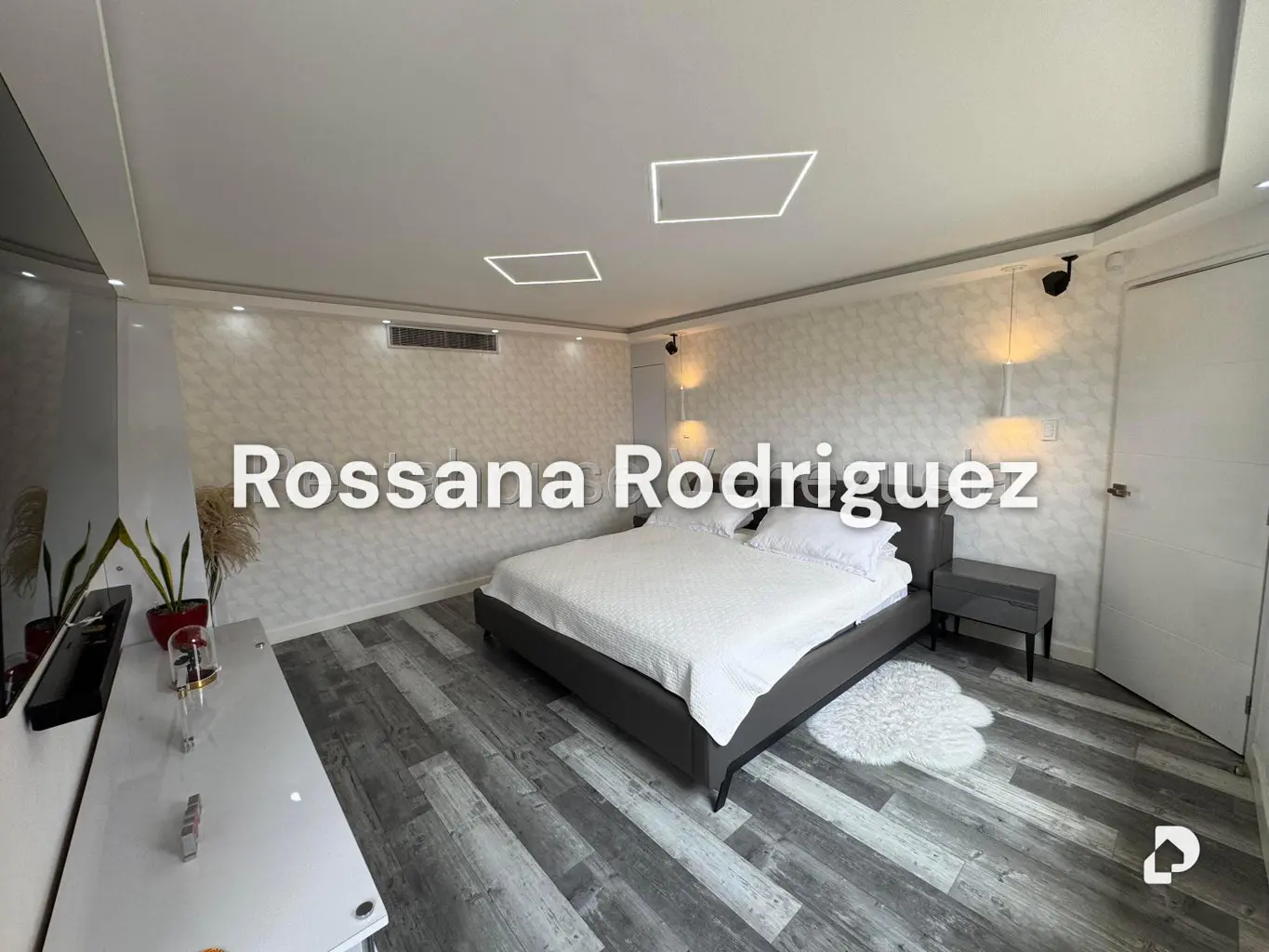 Penthouse in Loma Linda, Caracas – 16
