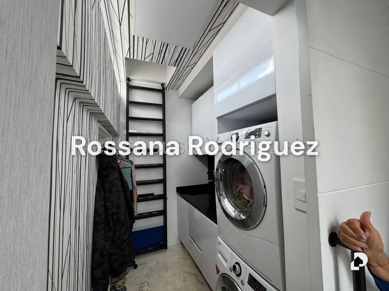 Penthouse in Loma Linda, Caracas – 27