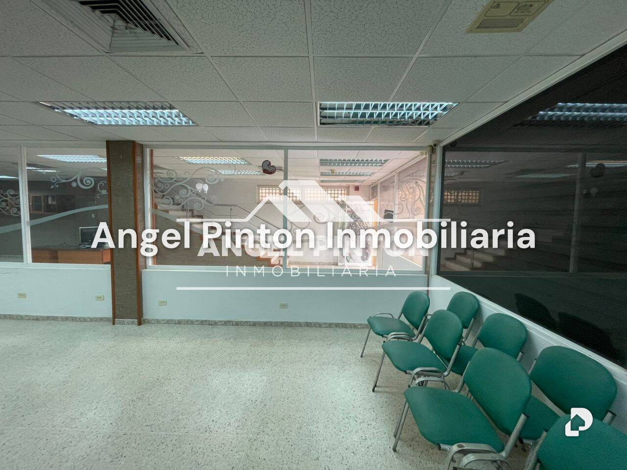 Local comercial en San Miguel, Maracaibo – 13