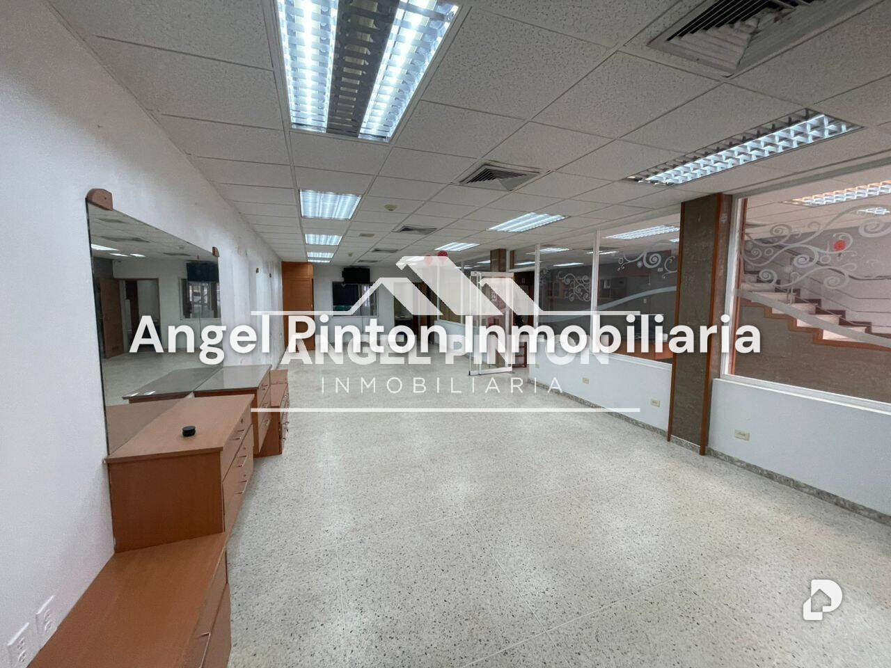 Local comercial en San Miguel, Maracaibo – 16