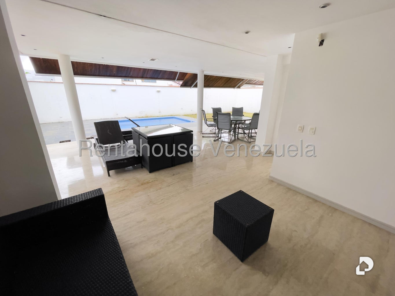 Casa en Santa Paula, Caracas – 20