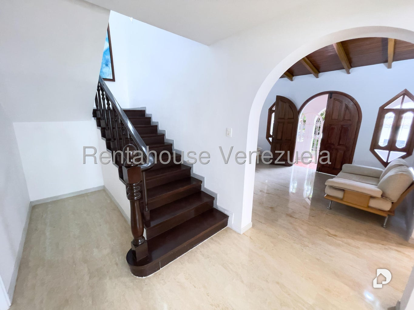Casa en Santa Paula, Caracas – 25