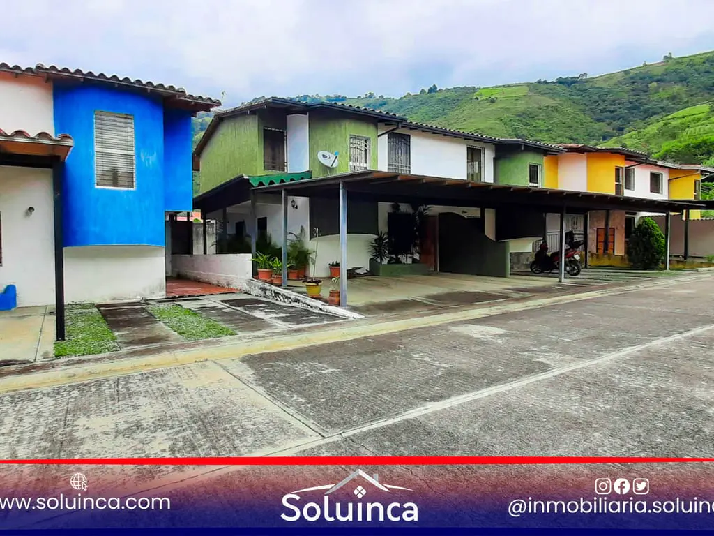 Townhouse en La Mucuy Alta - 1