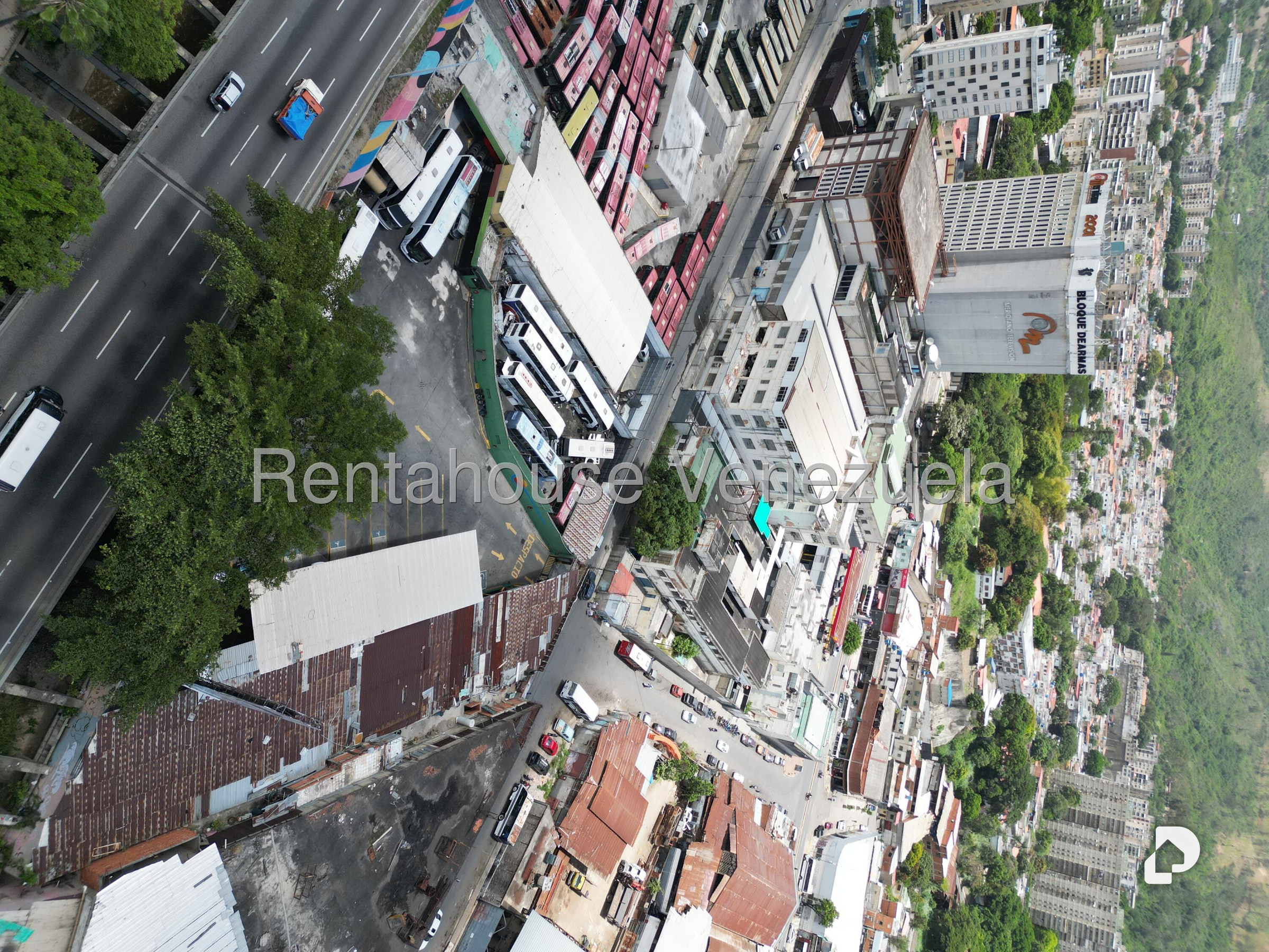 Galpón en San Martín, Caracas
