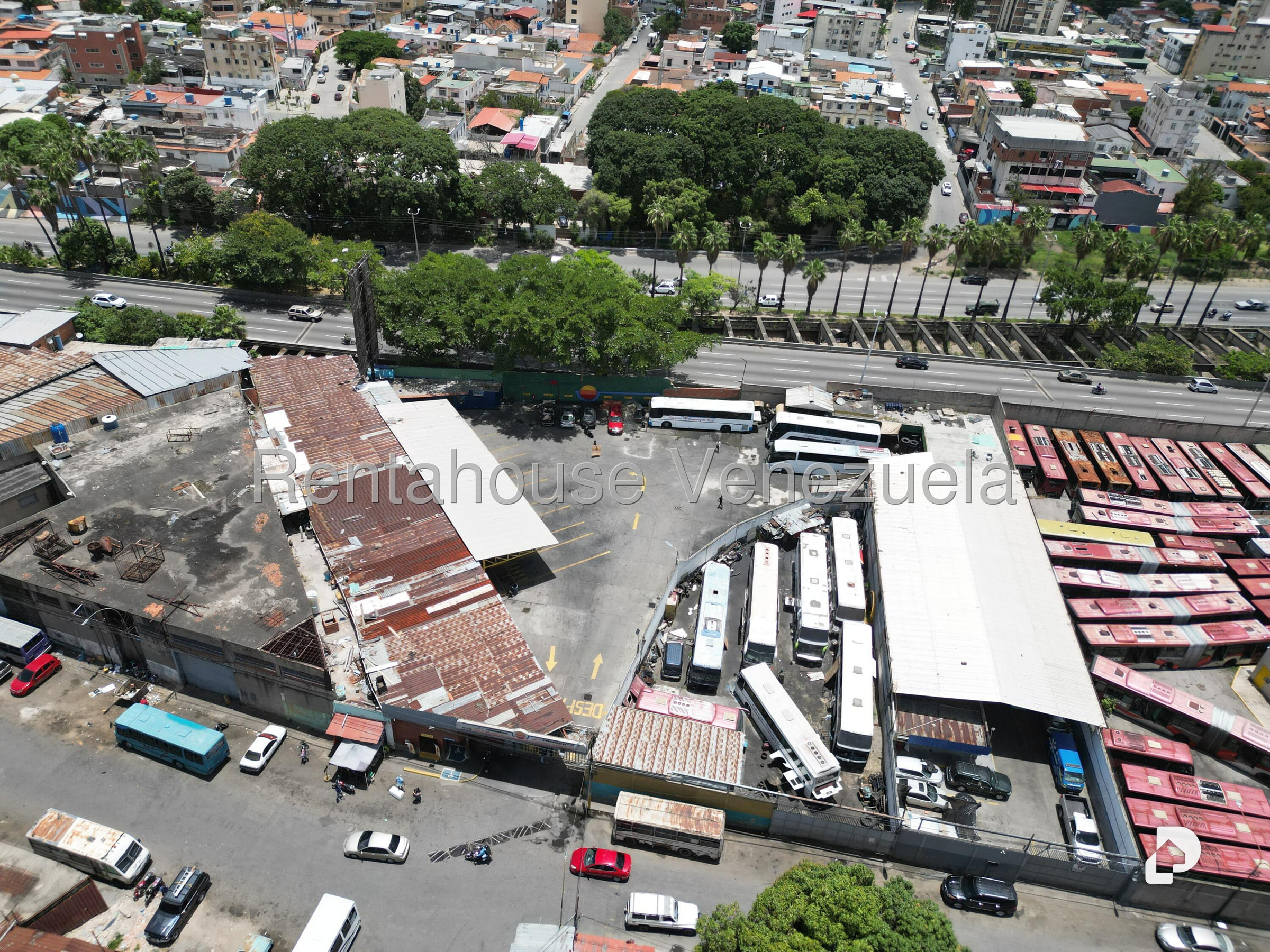 Galpón en San Martín, Caracas