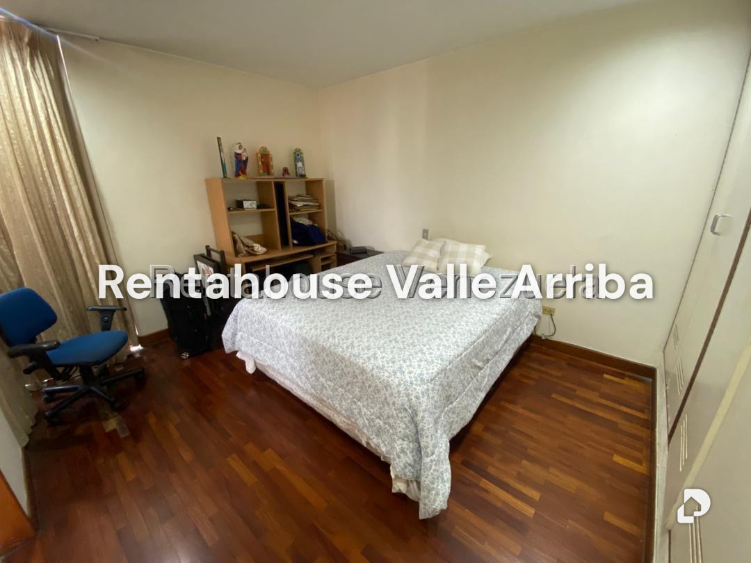 Apartamento en La Florida, Caracas – 18