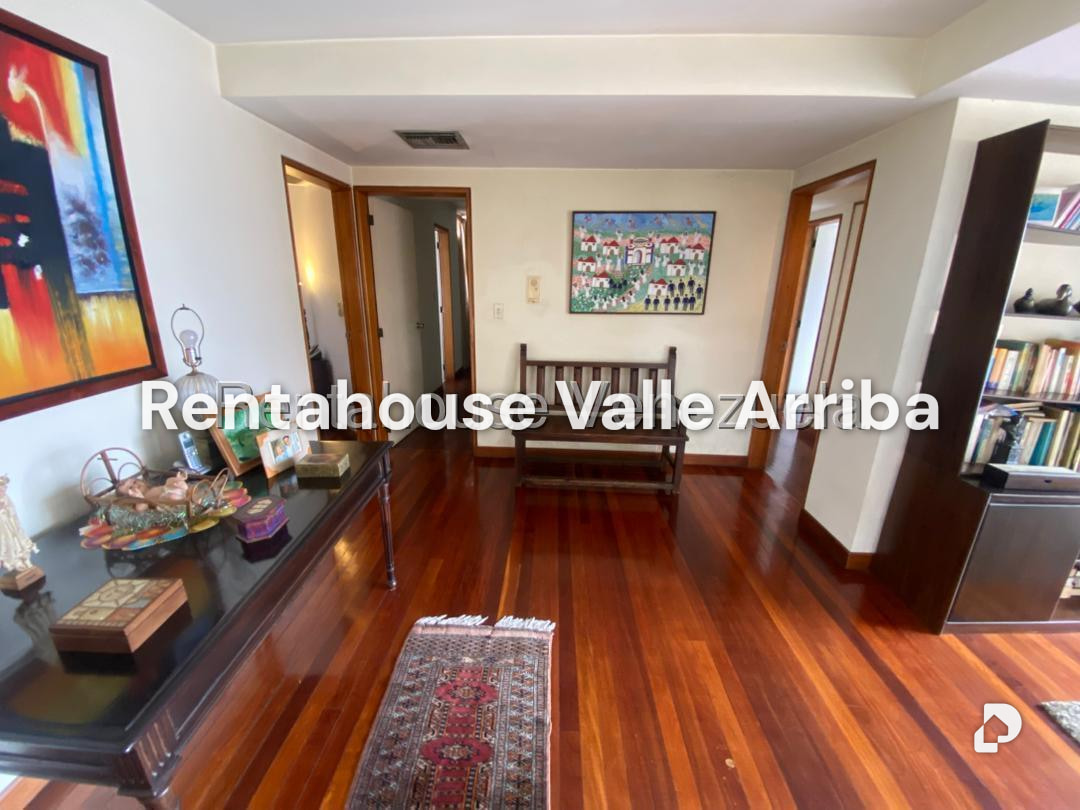 Apartamento en La Florida, Caracas – 10