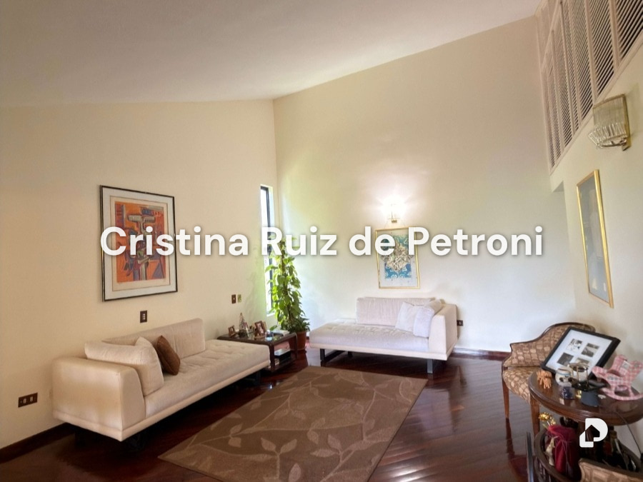 Casa en La Lagunita, Caracas – 16