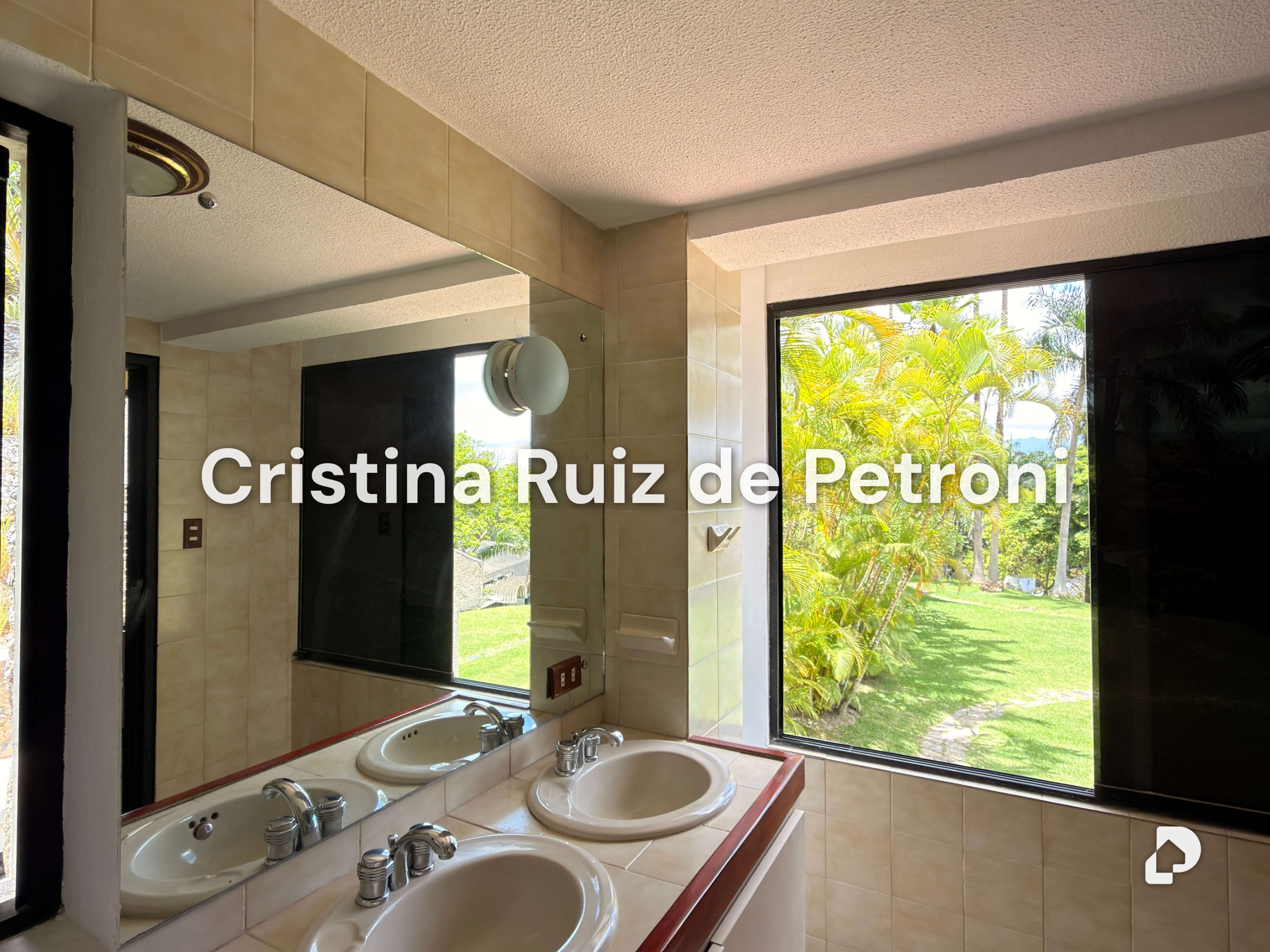 Casa en La Lagunita, Caracas – 7