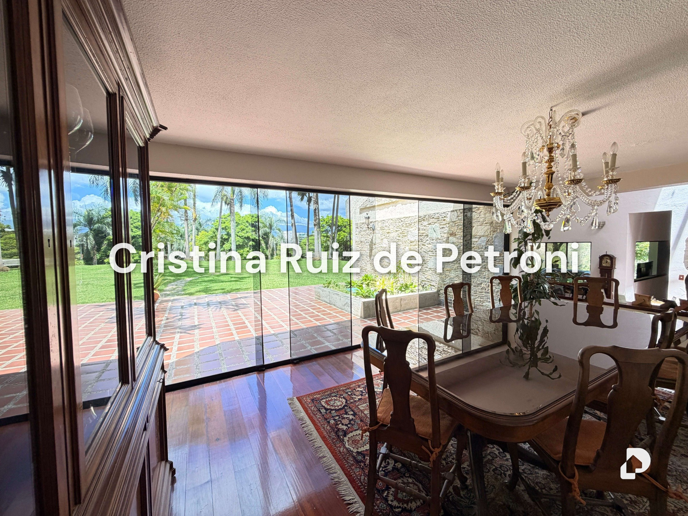 Casa en La Lagunita, Caracas – 2