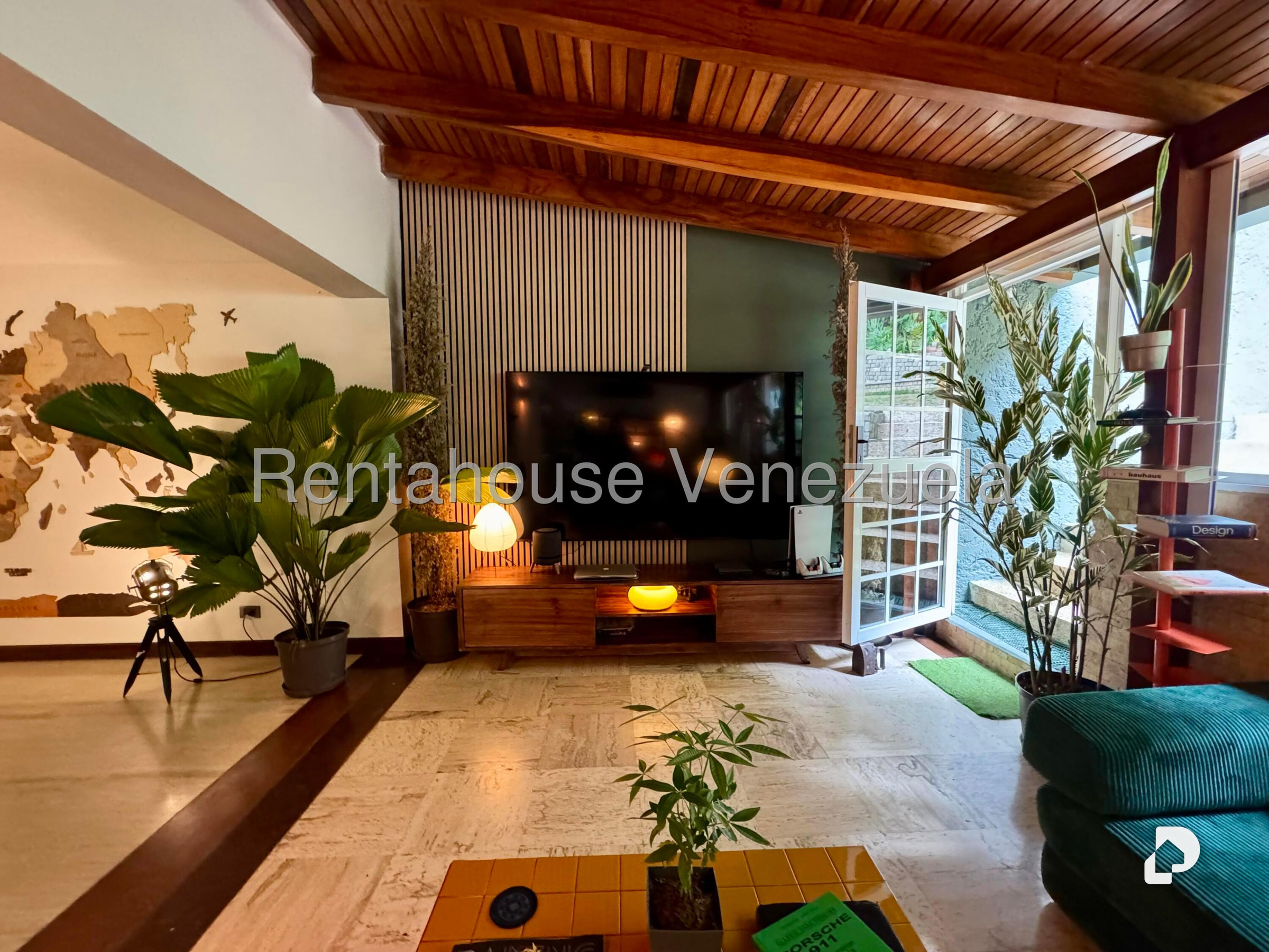 Casa en Alto Prado, Caracas – 8