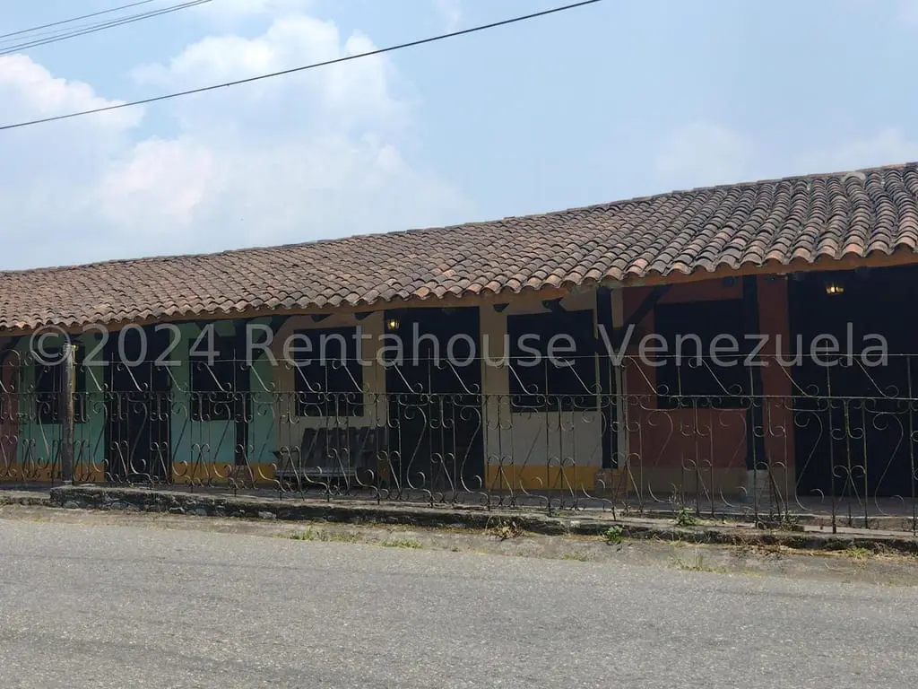 Local comercial en Baruta, Caracas - 1