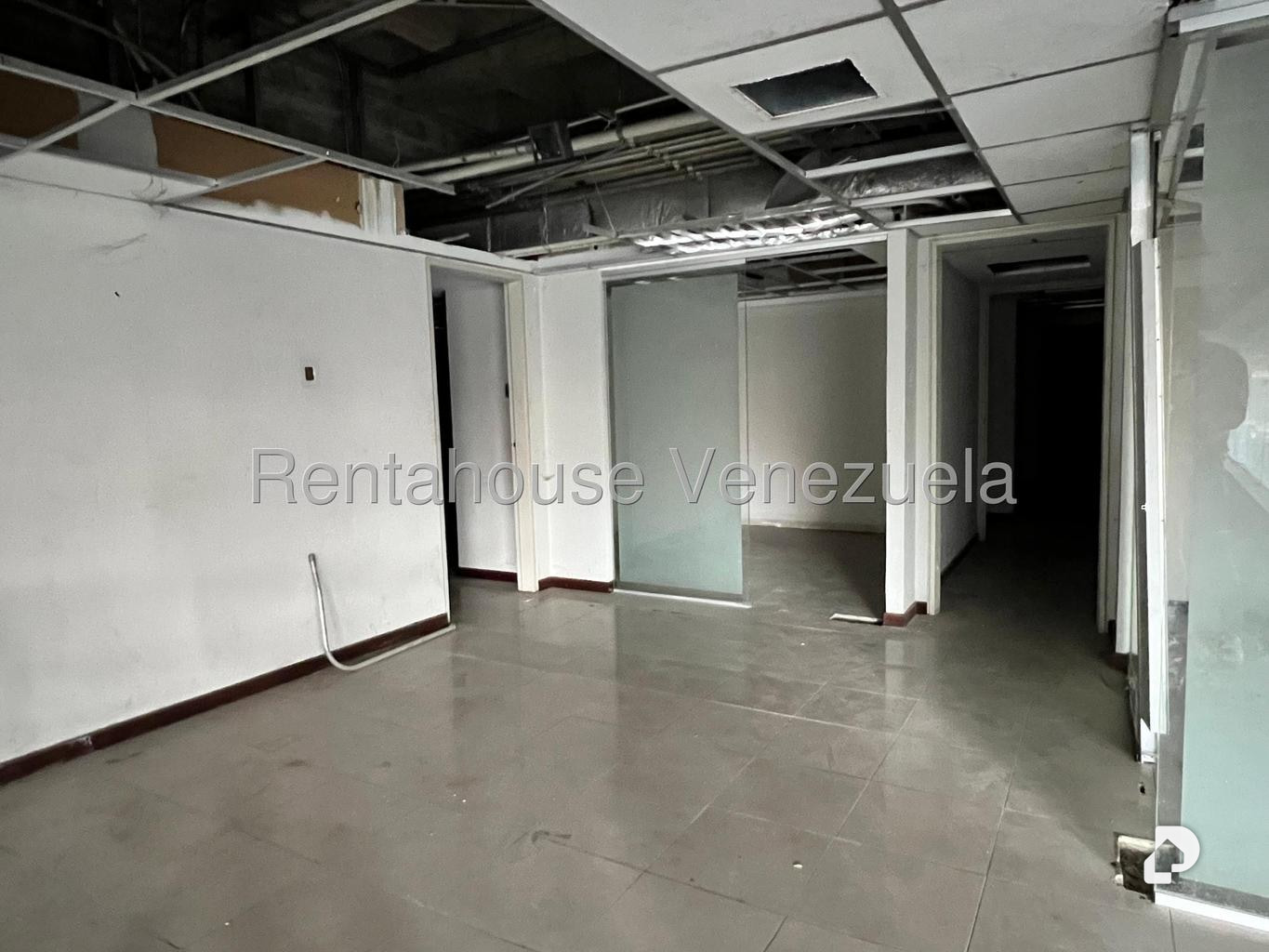 Local comercial en La California Norte, Caracas – 9