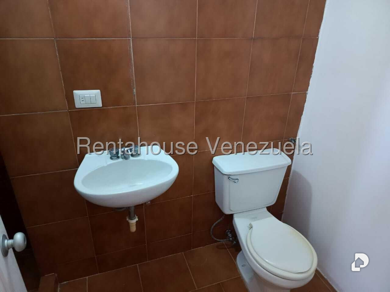 Apartamento en Nueva Casarapa, Guarenas – 28
