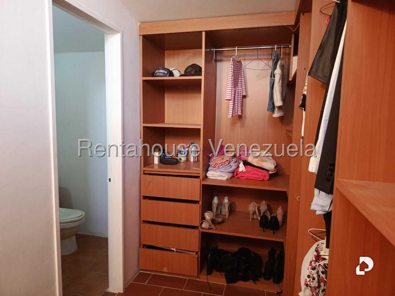 Apartamento en Nueva Casarapa, Guarenas – 25