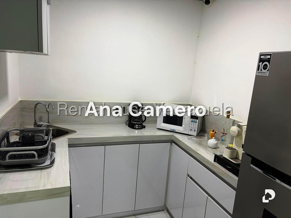 Local comercial en Boleíta Norte, Caracas – 10