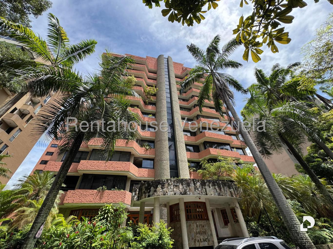 Apartamento en El Rosal, Caracas – 1