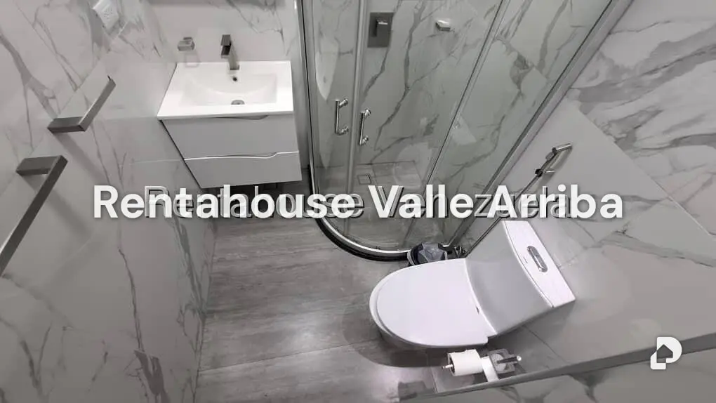 Casa en Santa Mónica, Caracas – 30