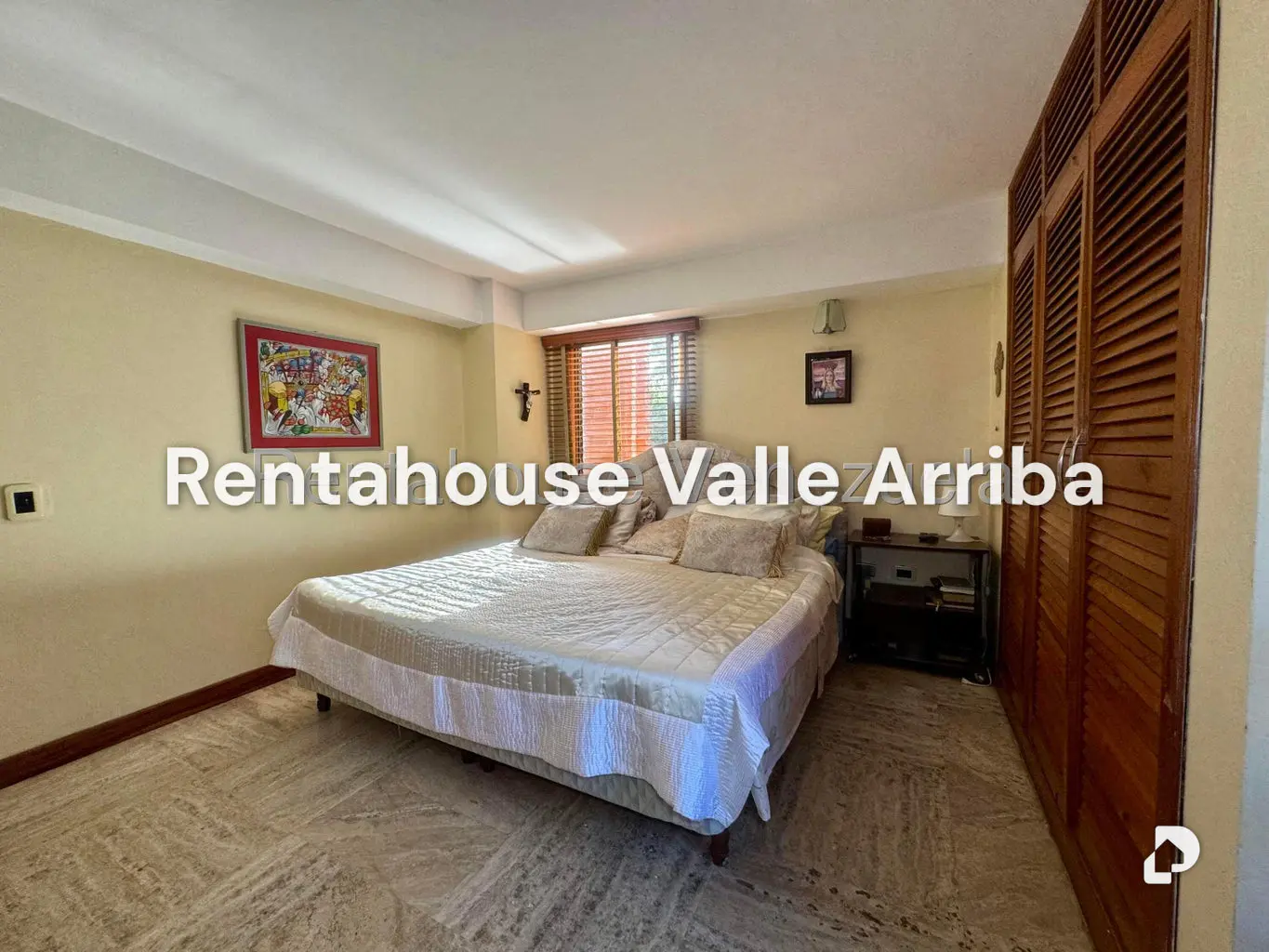 Apartamento en Las Esmeraldas, Caracas – 24
