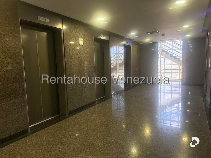 Office in El Recreo, Caracas – 7
