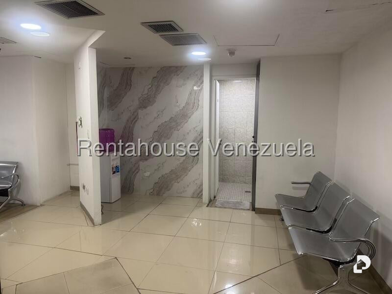 Office in El Recreo, Caracas – 4