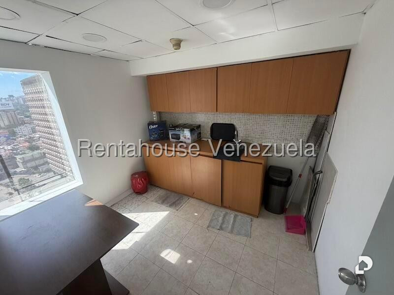 Office in El Recreo, Caracas – 22