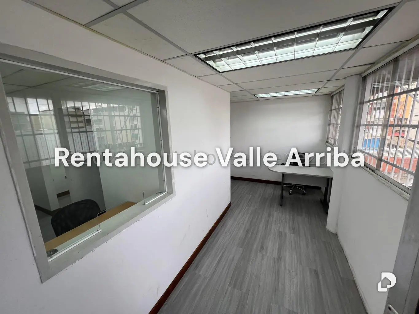 Commercial space in El Marqués, Caracas – 4