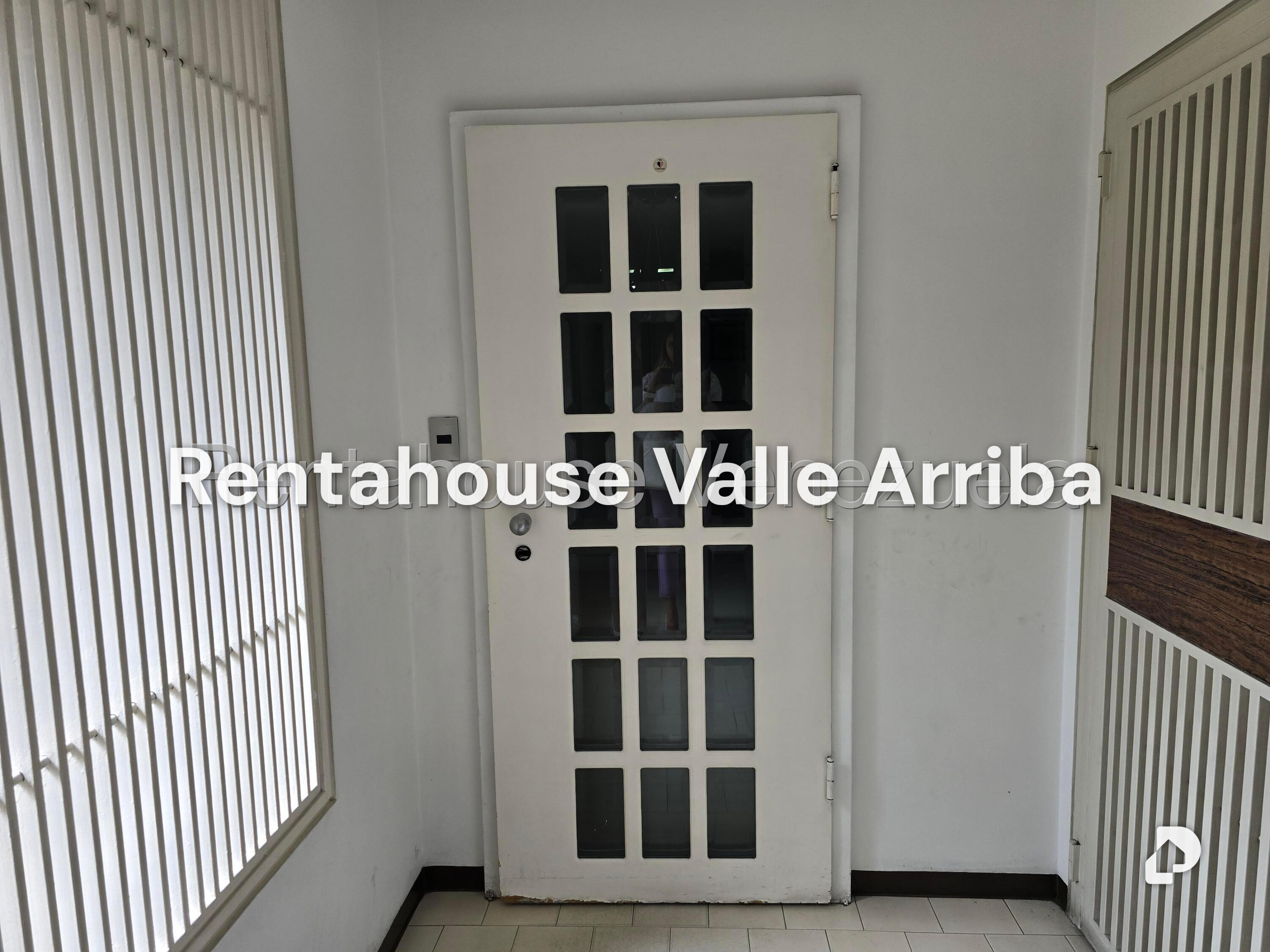 Apartment in El Rosal, Caracas – 2